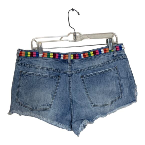 Free People Eliot Embroidered Denim Cut Out Shorts size 30 - Picture 2 of 8